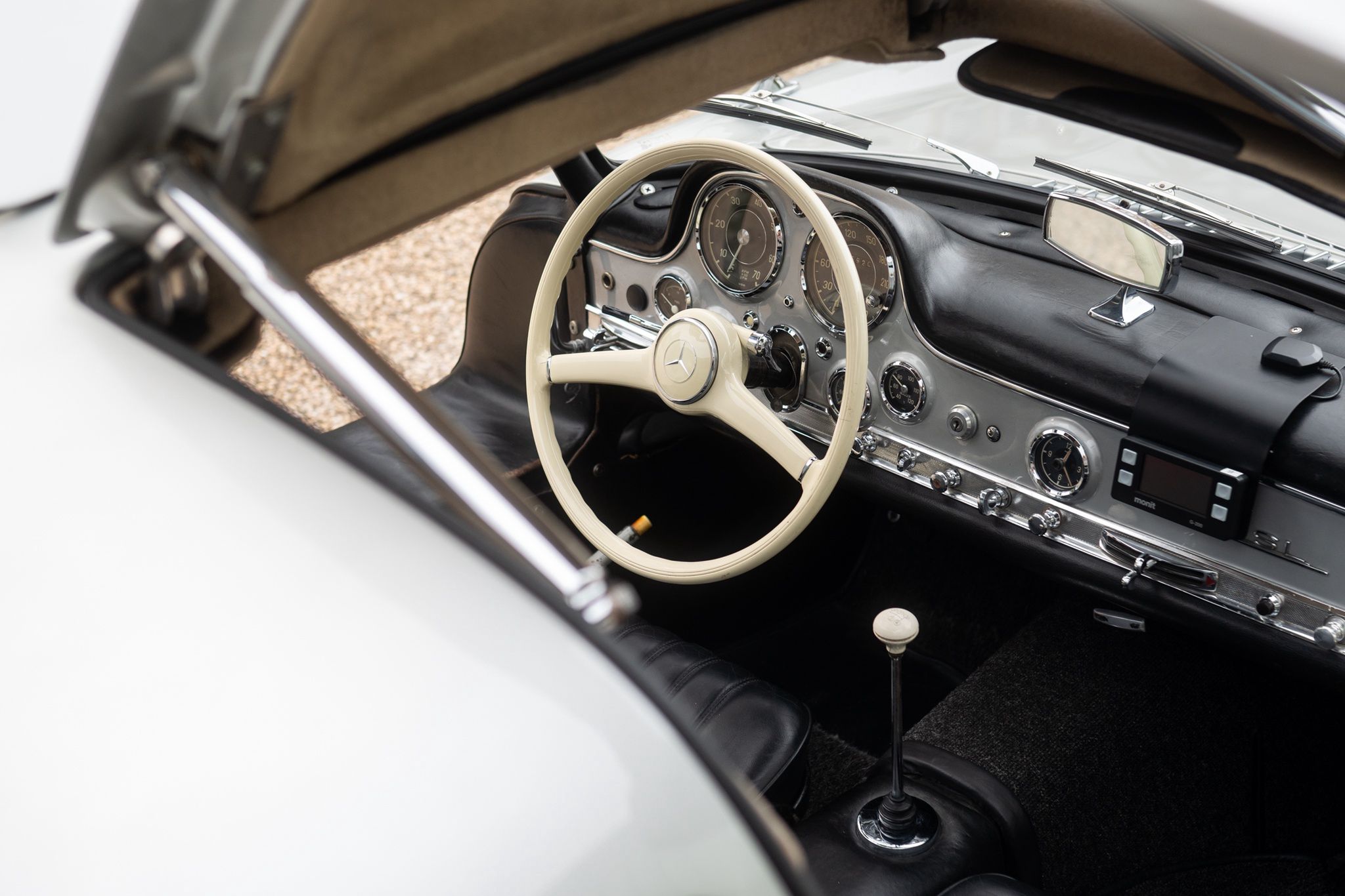 Mercedes-Benz 300 SL Gullwing (W198)