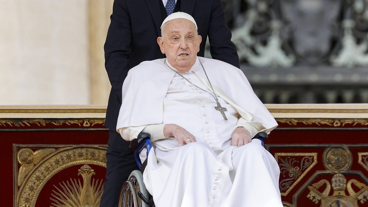 Palm Sunday service in St. Peter's Square
epa12028877 Pope Francis at the end of the Mass on Palm Sunday in St. Peter's Square at the Vatican, 13 April 2025.  EPA/FABIO FRUSTACI 
Dostawca: PAP/EPA.
FABIO FRUSTACI
pakm sunday, holy week, lent, christianity, celebration