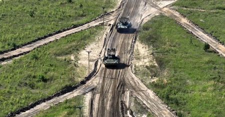 Rosja manewruje groźbami. Już pokazuje zdjęcia z ZAPAD-25
