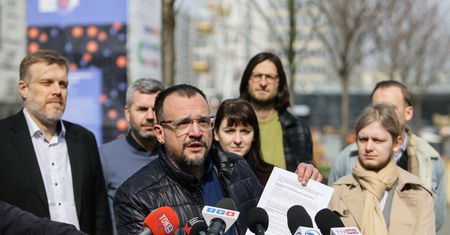Usłyszał zarzuty. Polska 2050 wycofuje poparcie
