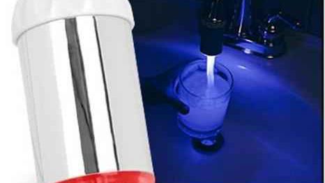 Glow Flow - kolorowe strumienie w łazience 1