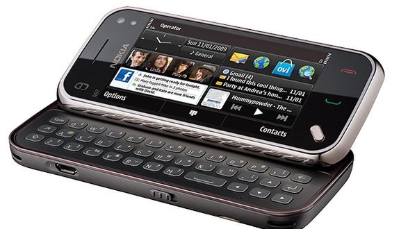 Nokia N97 Mini vs tania cyfrówka 1