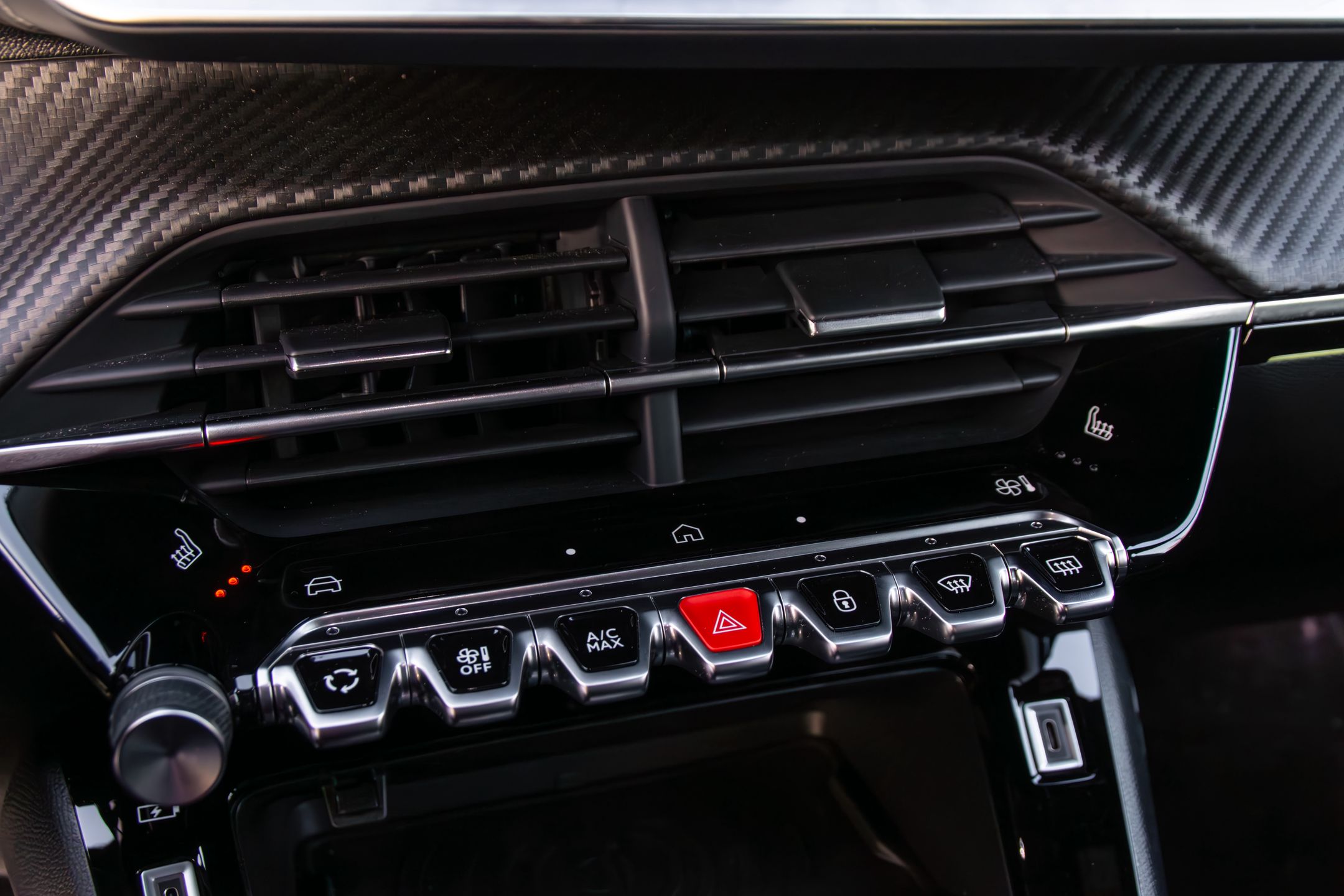 Peugeot e-2008 po liftingu 2024