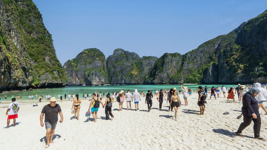 Beach of Maya Bay, Phi Phi Lay Islands, Thailand. Southeast Asia. Asia. (Photo by: Mauro Flamini/REDA&CO/Universal Images Group via Getty Images)
