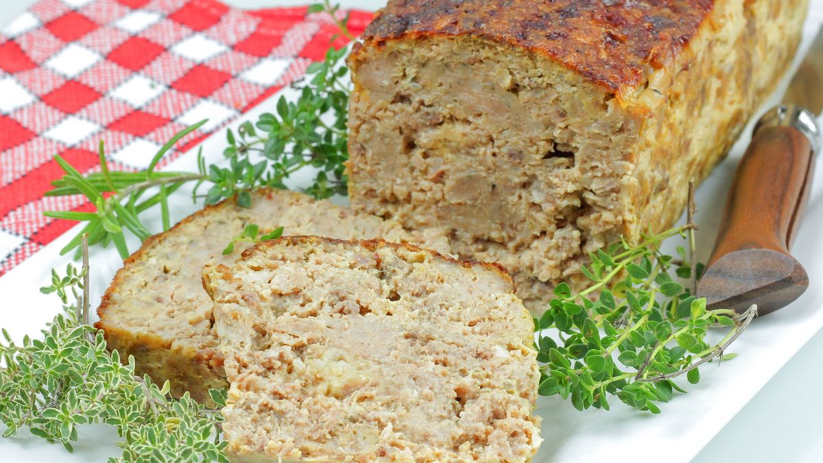 Pasztet ze śledzi to świetna potrawa nie tylko na Wigilię