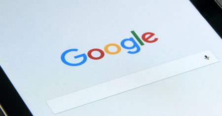 Google tylko dla zaszczepionych