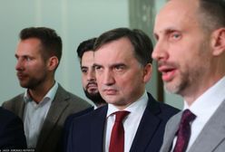 Wojna w koalicji pod flagą tęczową. PiS kpi ze wzmożenia ziobrystów