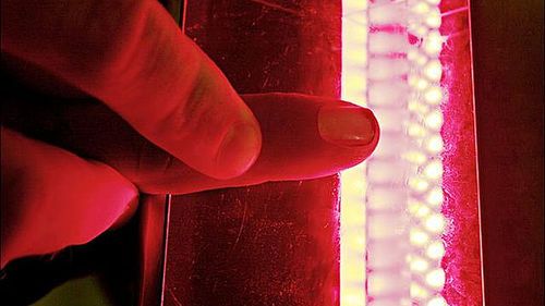 Zabezpieczenia graniczne warte milion USD złamane za pomocą taśmy za 10 centów 1