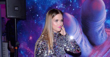 STYLOWE MAMY: Agnieszka Kaczorowska w cekinowym golfie "bling-bling"
