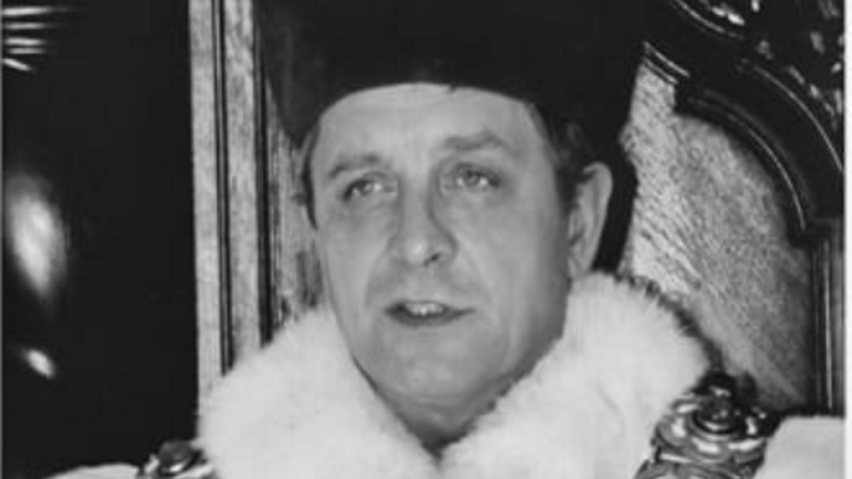 Prof. Andrzej Ceynowa