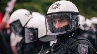 Kierowca wjechał w ludzi w Niemczech. Trzy osoby zatrzymane