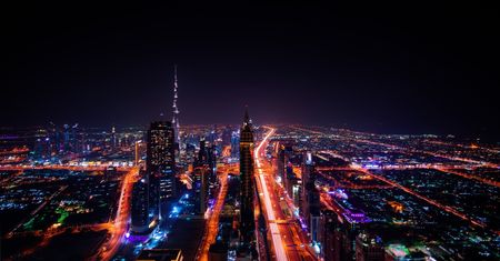 Dubaj walczy z upałami. Zmienia pogodę za pomocą dronów