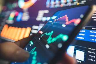 Hossa wchodzi w nową fazę. Goldman Sachs o rynkach akcji w 2026 r.