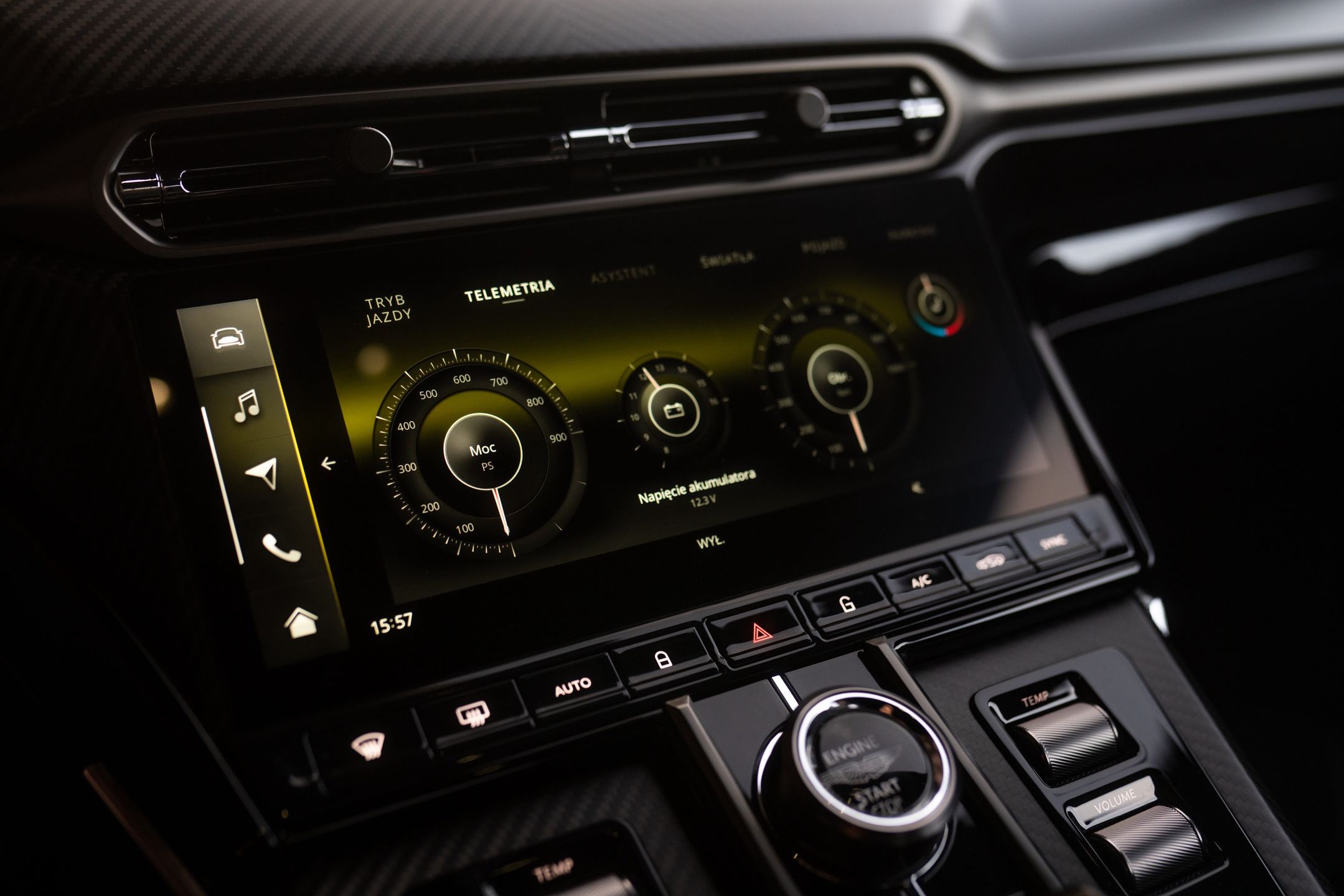 Aston Martin Vantage (2025)