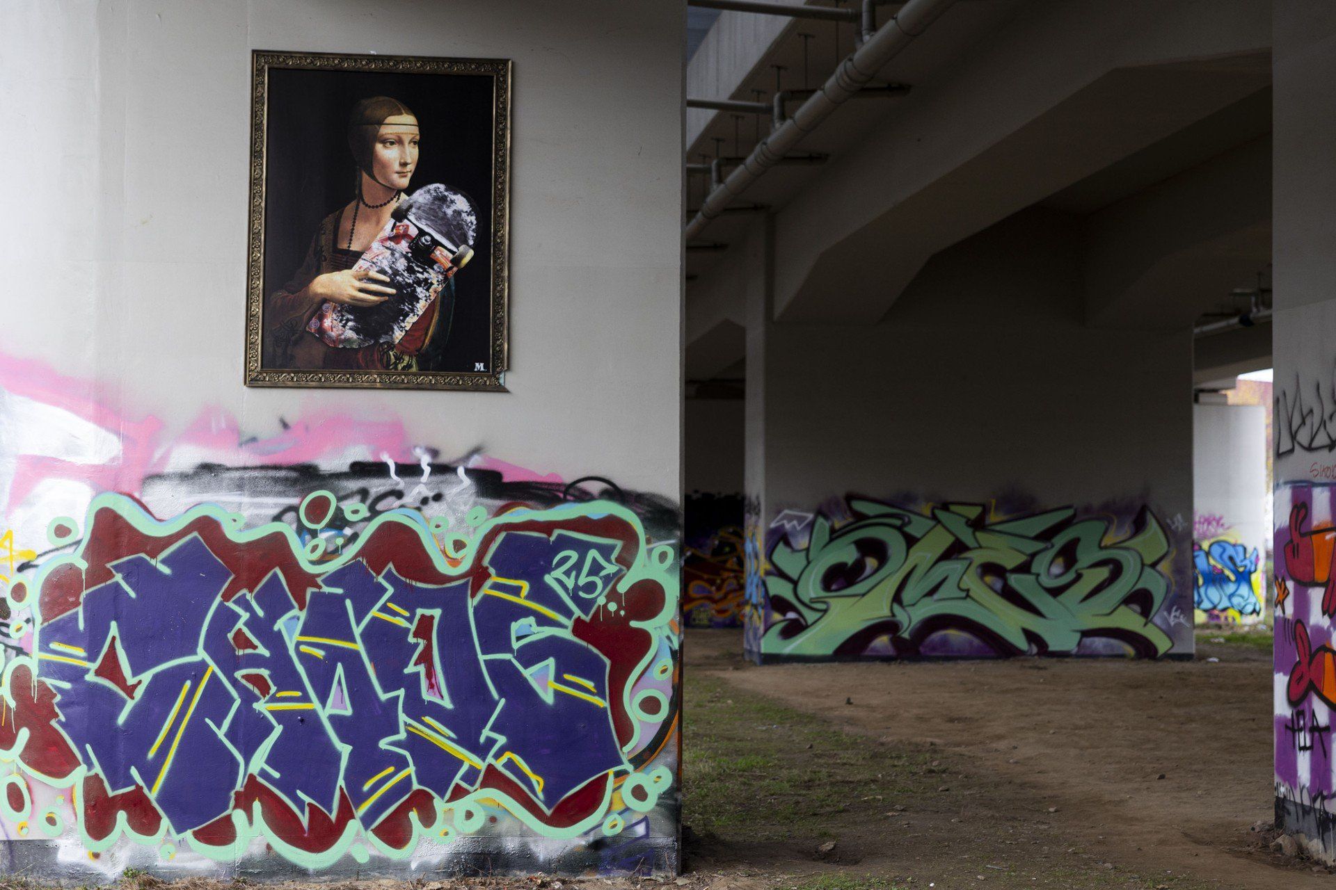 Park Kolejowy w Krakowie stał się galerią street artu. Warto to zobaczyć!