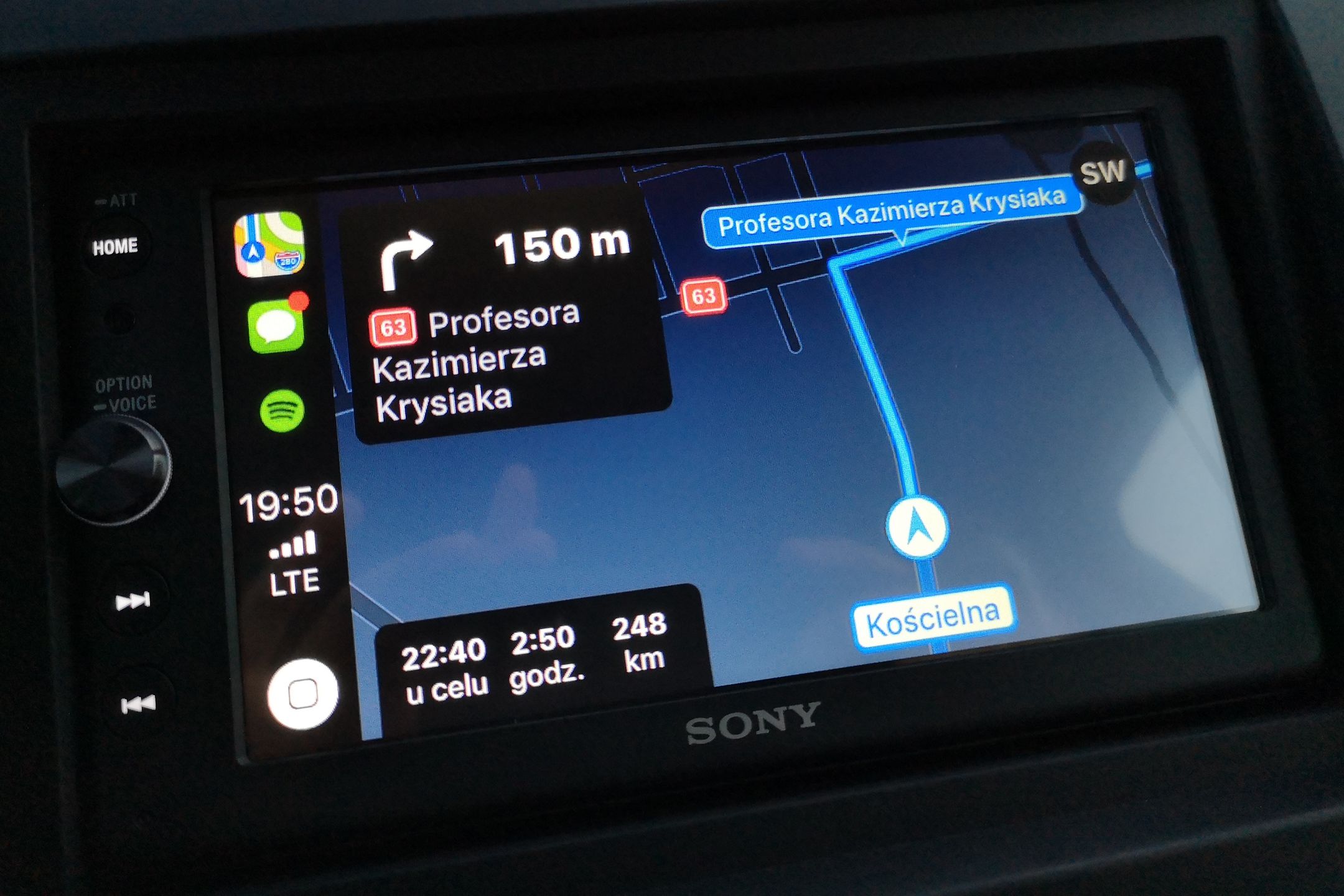 Sony XAV-AX100: sposób na Android Auto i Apple CarPlay w każdym samochodzie 22