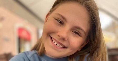 Zaczęła krzywo chodzić. Wkrótce okazało się, że to nowotwór mózgu. Julka Nasiłowska walczy z Medulloblastomą