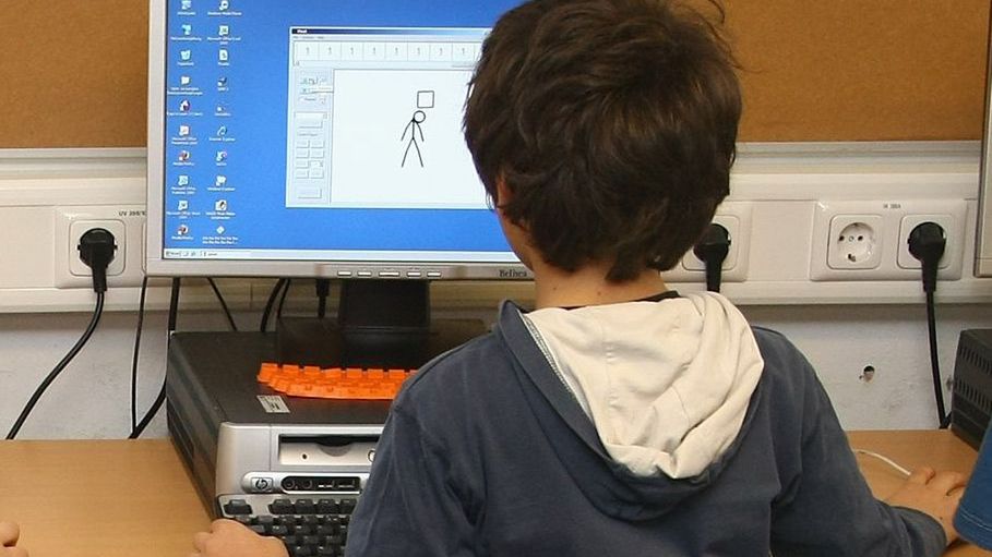 Internetowe trolle atakują podczas zajęć. Jedna z nauczycielek nie wytrzymała