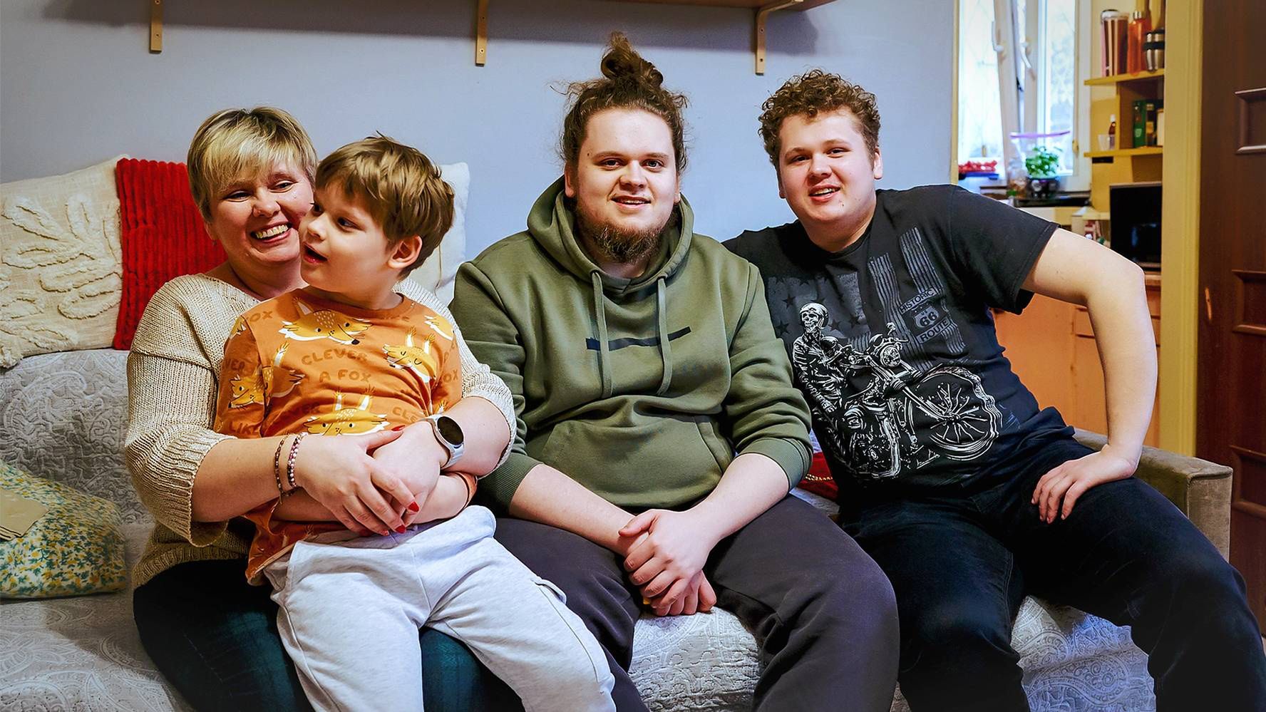 Bohaterowie 369. odcinka "Nasz nowy dom"