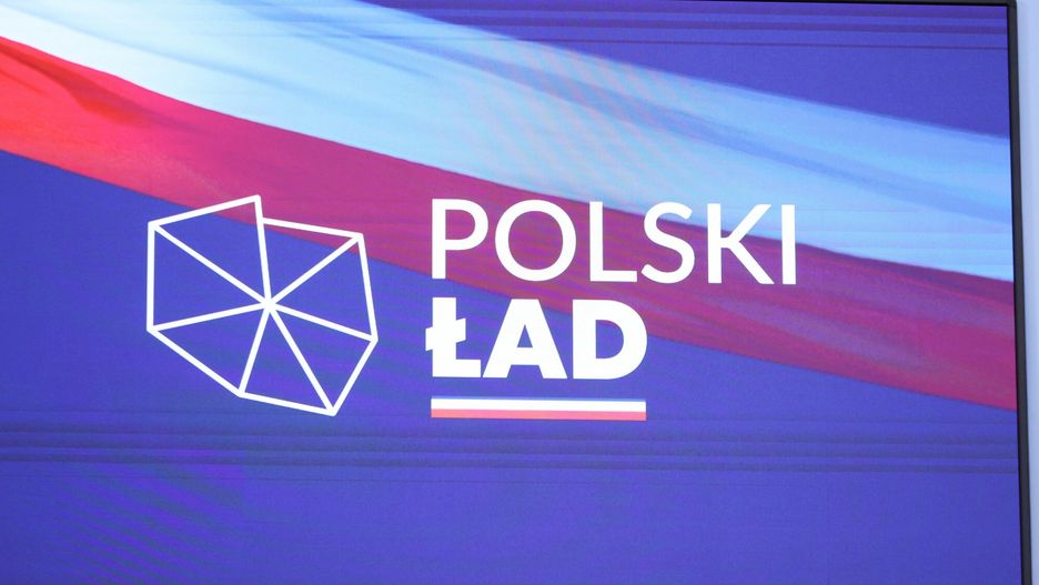 Sondaż Onetu: PiS nie zyskuje, ale też nie traci sondażowo na Polskim Ładzie