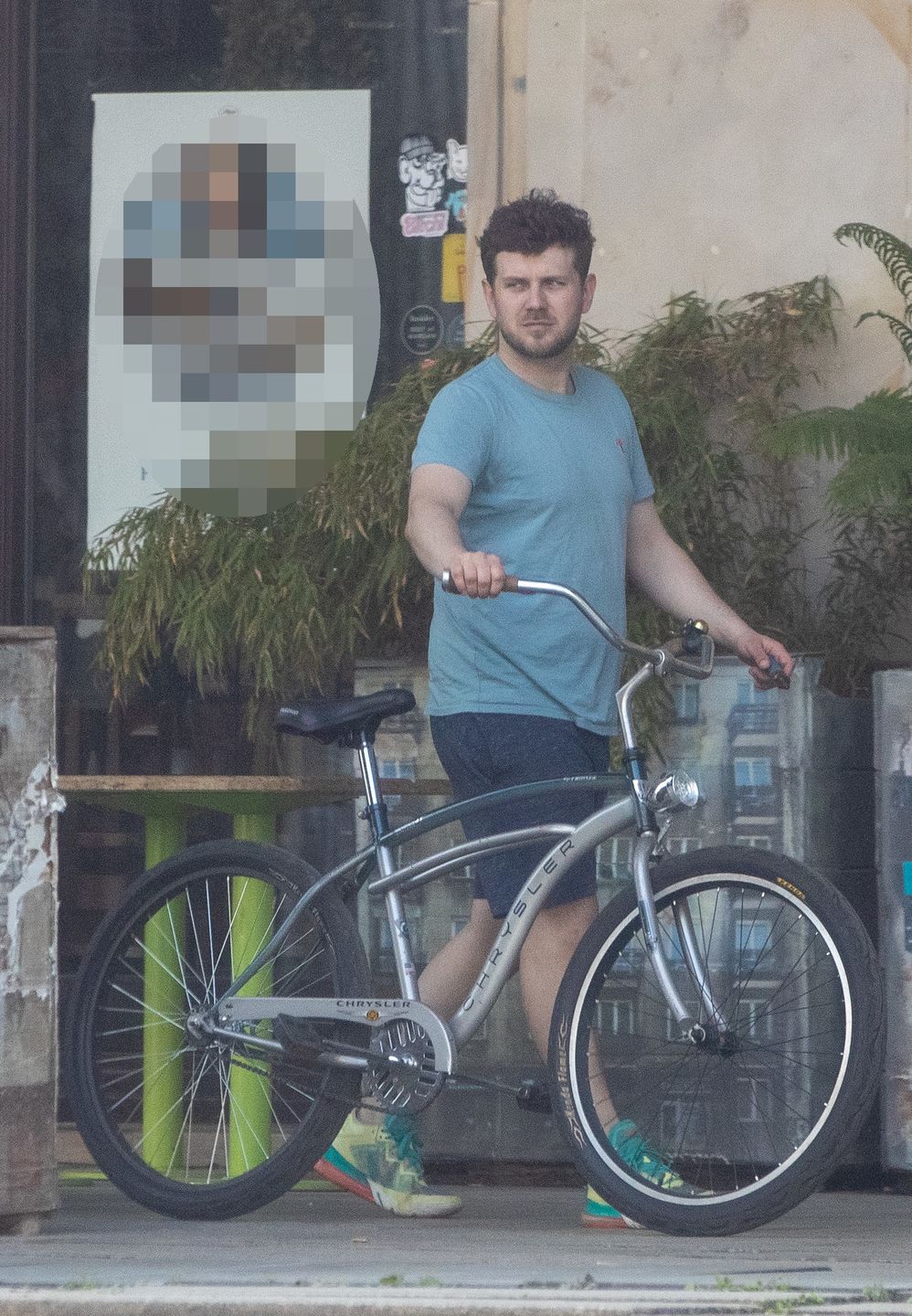 Antoni Królikowski z Izabelą na przejażdżce