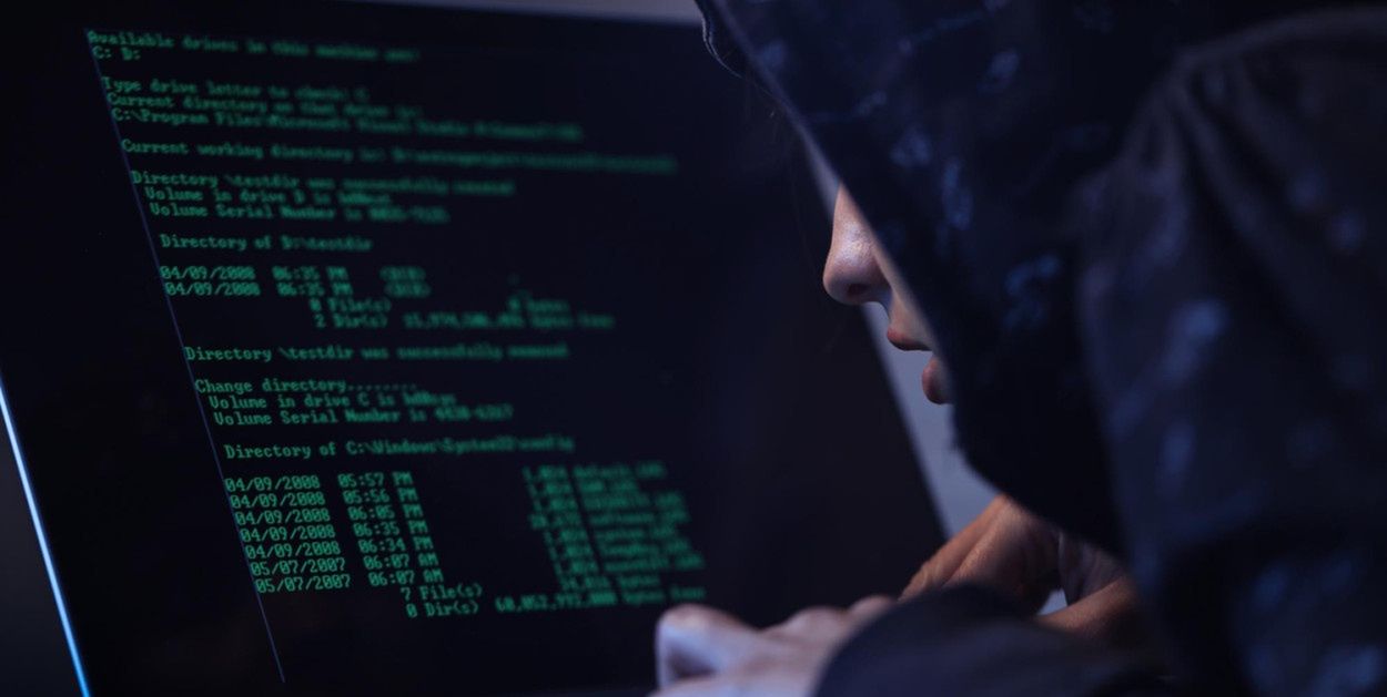 Wyciek danych z tysięcy sklepów internetowych. Ujawniono dane klientów