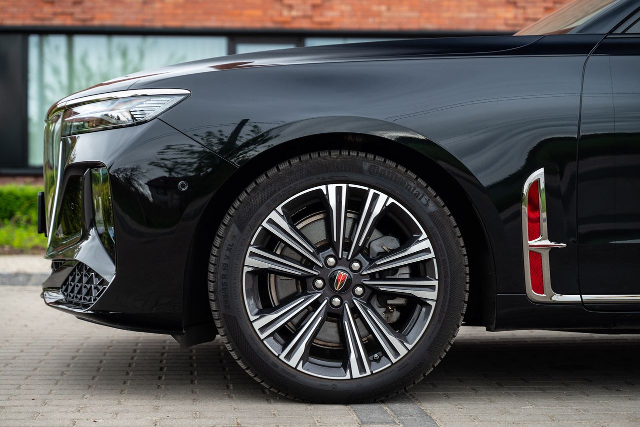 Hongqi H9