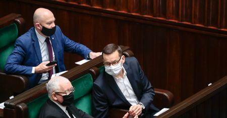 Najnowszy sondaż. "Dobra zmiana" nie taka dobra