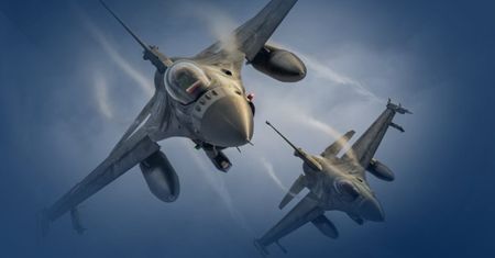 Polska poderwała myśliwce. Rosyjskie rakiety tuż przy granicy