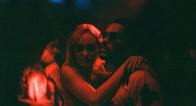 Dziennikarze na festiwalu w Cannes surowo ocenili „Idola”, czyli nowy serial HBO Max