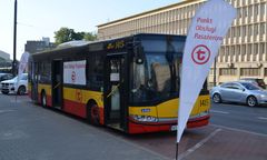 Warszawa. Mobilne POP-y przed uczelniami wyższymi