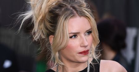 28-letnia siostra Kate Moss pracowała na niebieskiej platofmie. Teraz ZADŁUŻYŁA SIĘ na "sześciocyfrową kwotę" i musi zamknąć firmę
