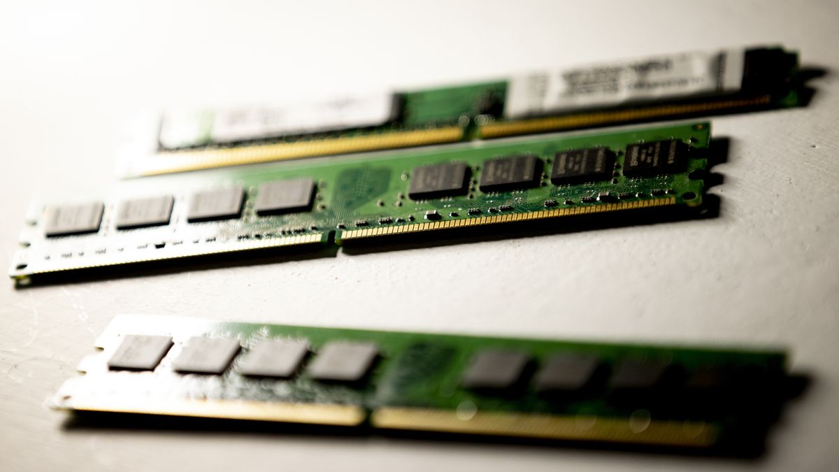 ANTALYA, TURKEY - FEBRUARY 15: In this illustration photo taken in Antalya, Turkey, RAM memory cards are seen on February 15, 2021. (Photo by Mustafa Ciftci/Anadolu Agency via Getty Images)