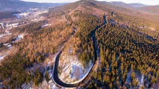 Afera w Karkonoszach. "Wierzę, że nikomu peron na tyle nie odjedzie"