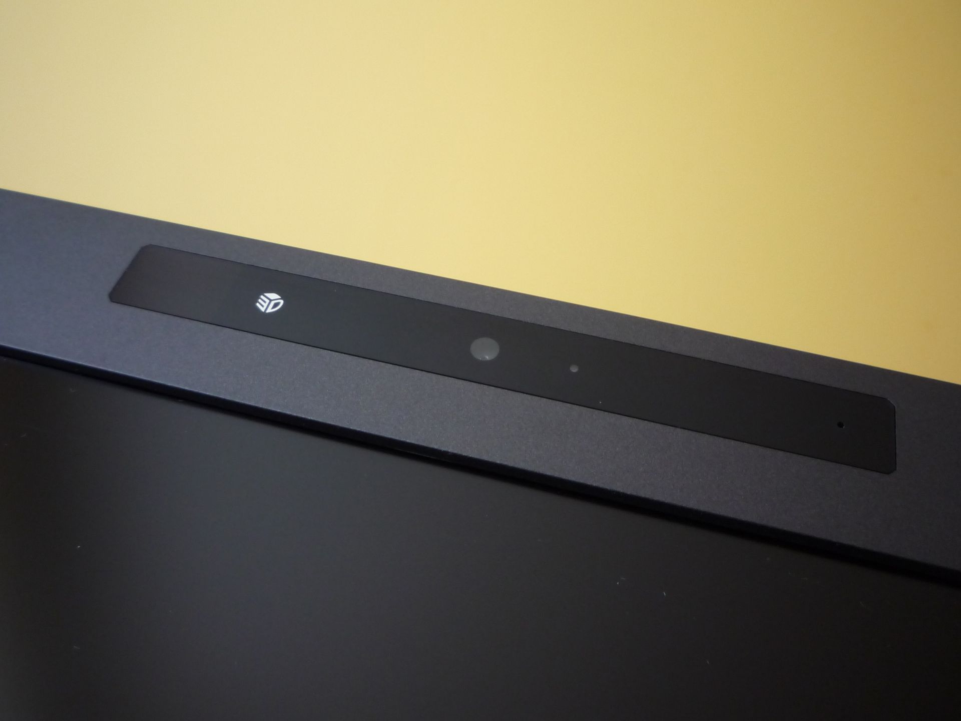 Asus G74SX – kolos z gamingowym zacięciem [test] 12