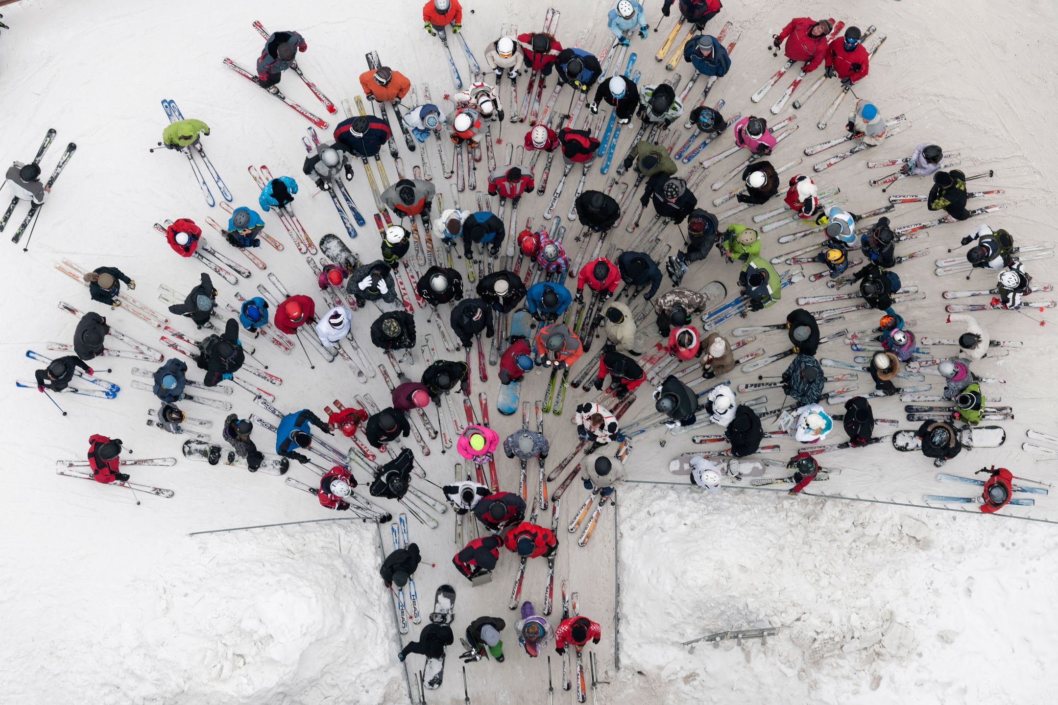 „Lubię pozostawiać niedosyt” - fotografie z lotu ptaka Kacpra Kowalskiego 5