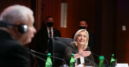 Marine Le Pen w Warszawie. Były premier nie gryzł się w język