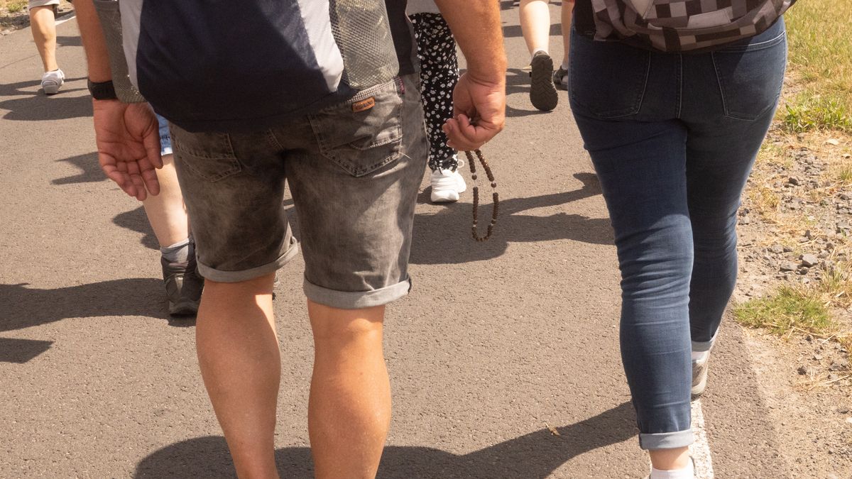 Pielgrzymka na Jasną Górę. Zdjęcie ilustracyjne
