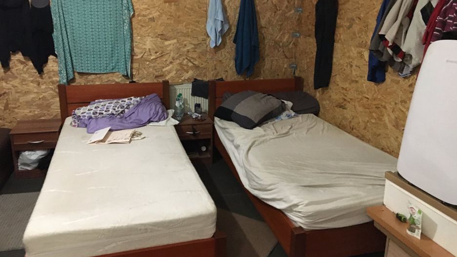 nielegalna fabryka papierosów