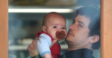 Orlando Bloom z synkiem! SŁODKI?