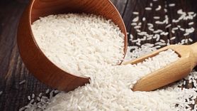 Dlaczego powinieneś włożyć ryż do szafy? Efekt cię zaskoczy (WIDEO)