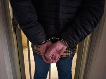 Bielsk Podlaski: Z zazdrości o byłą partnerkę podpalił dom i samochód. 58-latek tymczasowo aresztowany