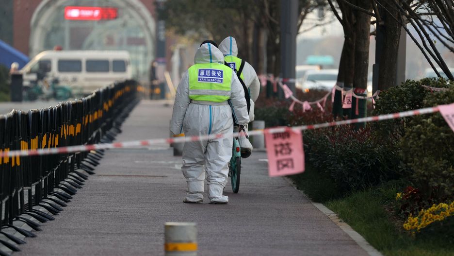 Władze wprowadziły lockdown w Xi'an. 13 mln ludzi musi pozostać w domach