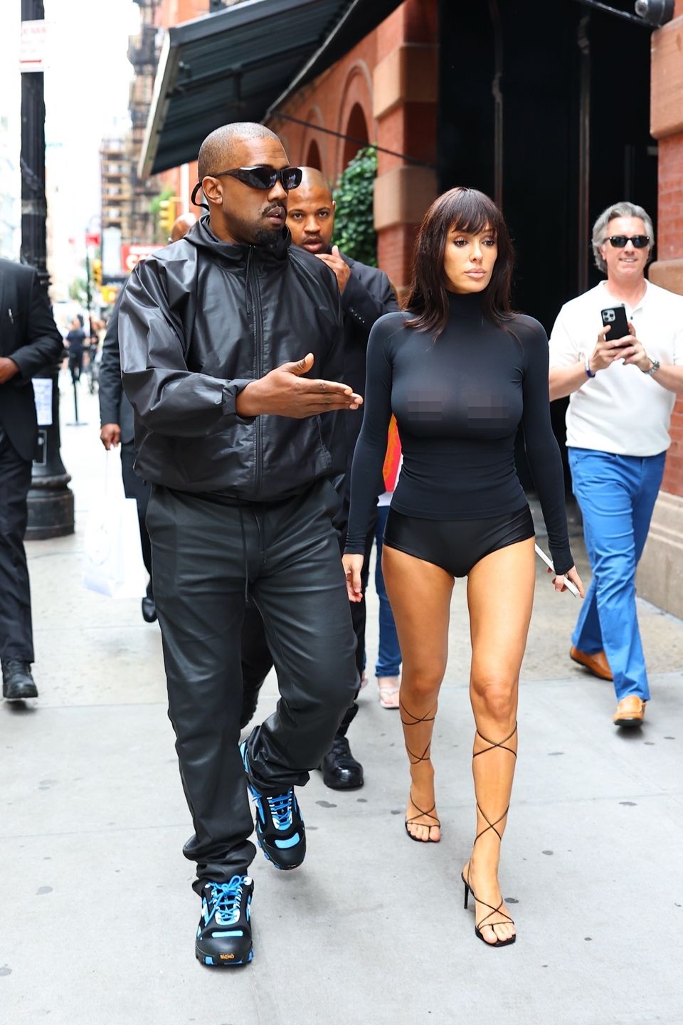 Bianca Censori i Kanye West snują się ulicami Nowego Jorku