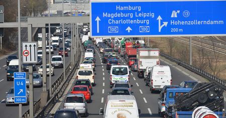 VDA chce ograniczeń prędkości na niemieckich autostradach. Limit miałby być niższy niż w Polsce