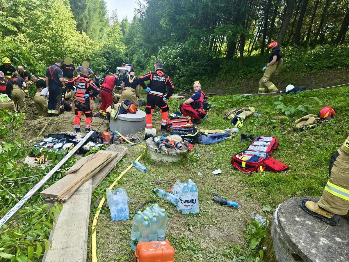 Nagle przysypało 75-latka. Horror na Podkarpaciu