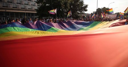 Pierwszy sejmik w kraju uchylił uchwałę anty-LGBT
