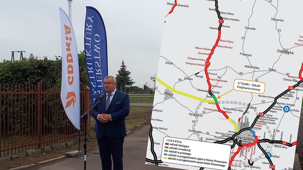 Minister Andrzej Adamczyk podczas podpisania umowy