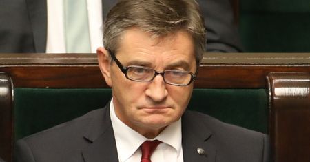 Marszałek Kuchciński przehulał MILION W GODZINĘ...