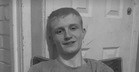 19-latek skarżył się na ból pleców. Zaledwie trzy tygodnie później zmarł